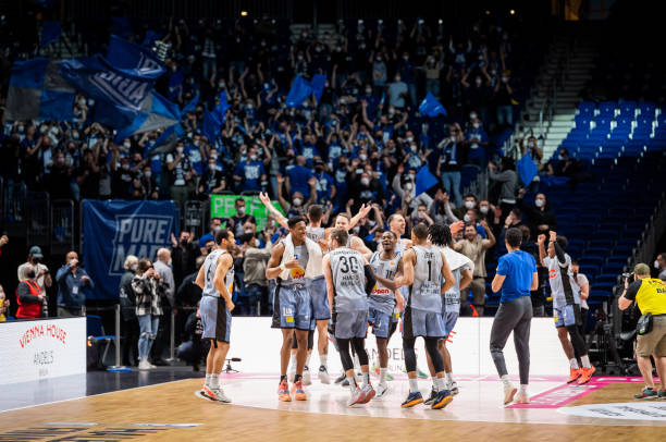 手获得了更 手获得了更