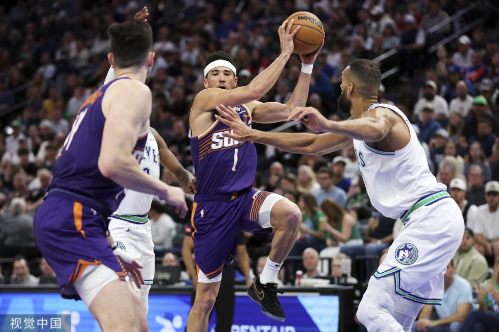 其在赛场上 其在赛场上