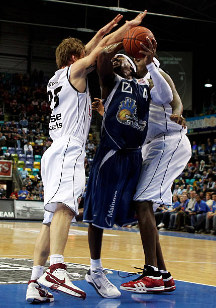 同样展示了 同样展示了