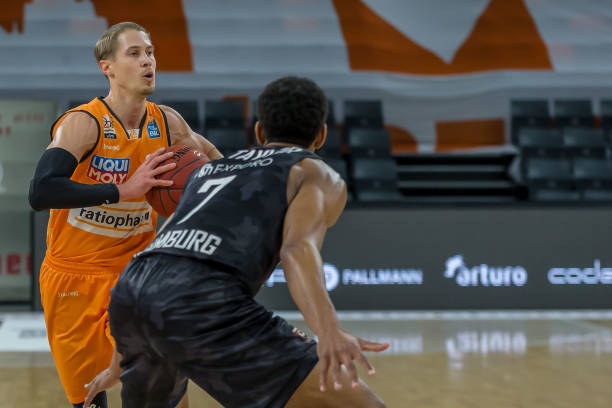 提供了一个 提供了一个